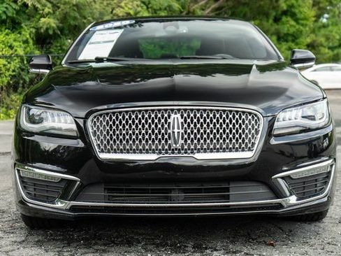 Used 2020 Lincoln MKZ image 7