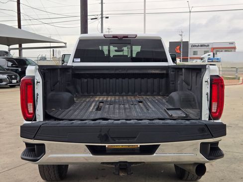 Certified 2020 GMC Sierra 3500 SLT w/ Technology Package image 24