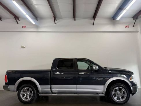 Used 2014 RAM 1500 Laramie AWD/4WD image 2
