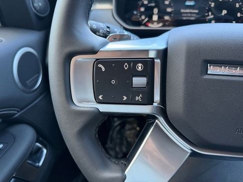 New 2026 Land Rover Discovery Limited Edition AWD/4WD image 22