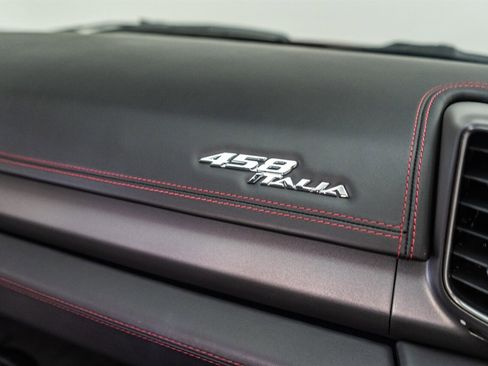 Used 2011 Ferrari 458 Italia Coupe RWD image 55