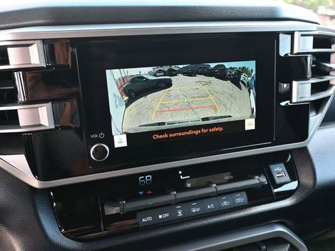 Used 2025 Toyota Tundra SR5 AWD/4WD image 11