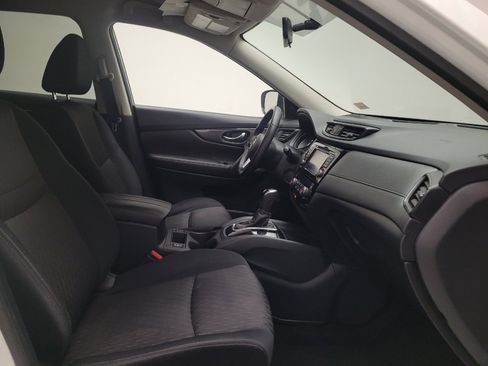 Used 2018 Nissan Rogue SV w/ Premium Package AWD/4WD image 21
