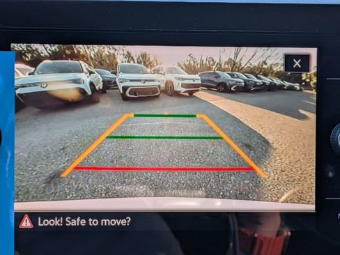 New 2026 Volkswagen Taos SE FWD image 20