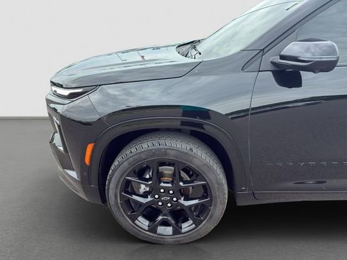Used 2024 Chevrolet Traverse RS AWD/4WD image 10
