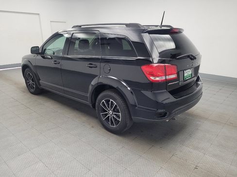 Used 2018 Dodge Journey SXT w/ Blacktop Package FWD image 5