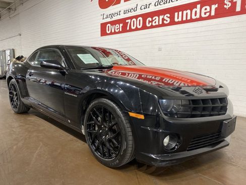 Used 2010 Chevrolet Camaro SS w/ RS Package image 2