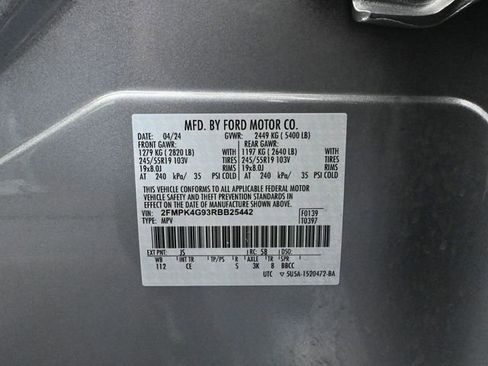 Used 2024 Ford Edge SE w/ Black Appearance Package AWD/4WD image 46