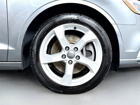 Used 2019 Audi A3 2.0T Premium image 9