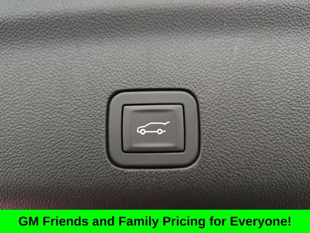 New 2026 GMC Yukon XL AT4 w/ AT4 Premium Package AWD/4WD image 38
