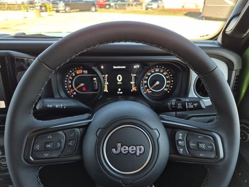 New 2026 Jeep Wrangler Unlimited Sport w/ Convenience Group image 13
