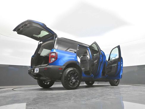 Certified 2025 Ford Bronco Sport Outer Banks AWD/4WD image 46