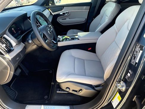 New 2026 Volvo XC90 B6 Plus image 26