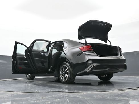 Used 2023 Kia Forte LXS image 50