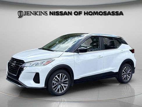 Certified 2024 Nissan Kicks SV FWD image 15