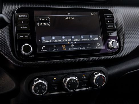 New 2024 Nissan Kicks SV w/ Exterior Package image 16