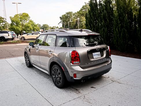 Used 2019 MINI Cooper Countryman FWD image 9