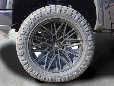 New 2026 GMC Sierra 1500 Denali w/ Technology Package image 9