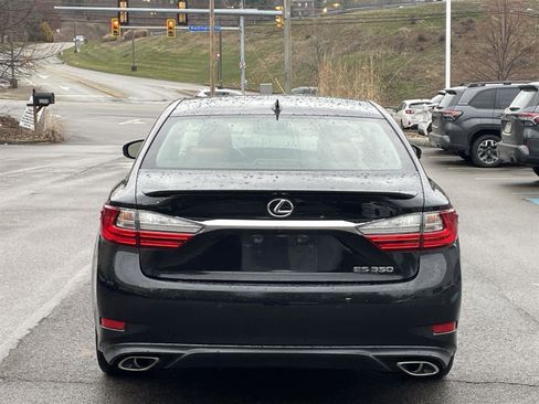 Used 2017 Lexus ES 350 w/ Luxury Package image 4