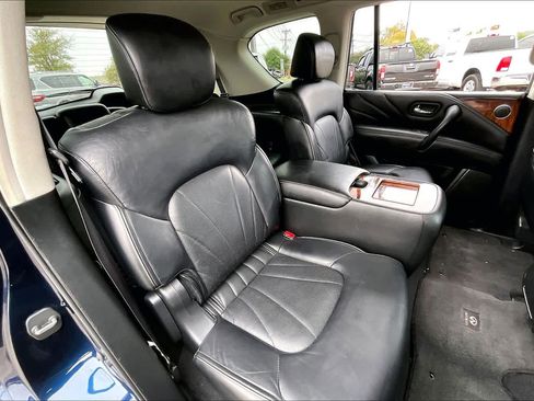 Used 2015 INFINITI QX80 2WD w/ Deluxe Technology Package image 19