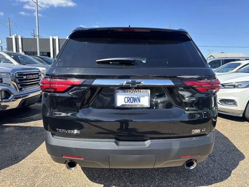 Used 2023 Chevrolet Traverse LT w/ LPO, Floor Liner Package image 8