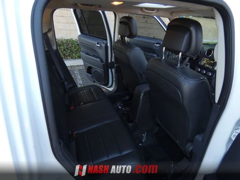 Used 2016 Jeep Patriot High Altitude FWD image 33