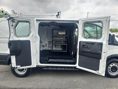 Used 2016 Ford Transit 250 130 Low Roof RWD image 13
