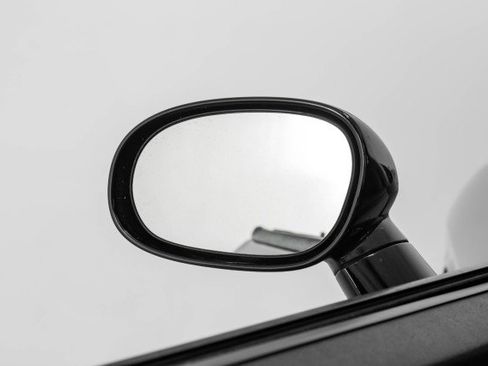 Used 2014 Dodge Challenger R/T image 29