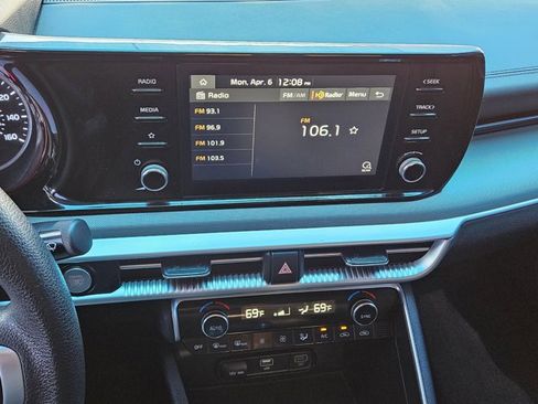 Used 2021 Kia K5 LXS image 14