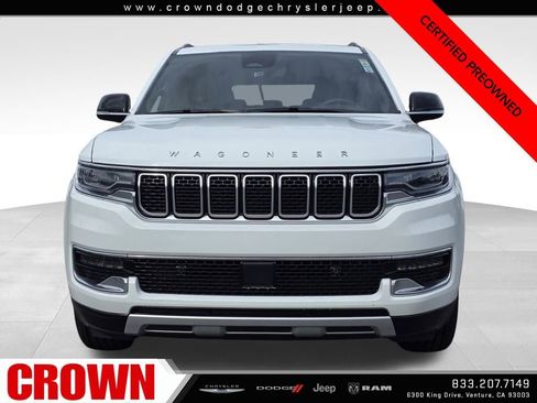 Certified 2024 Jeep Wagoneer L Series II w/ Flexible Seating Group image 2