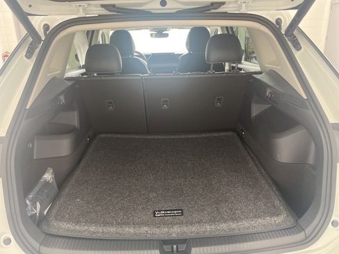 New 2026 Volkswagen Tiguan SE image 26