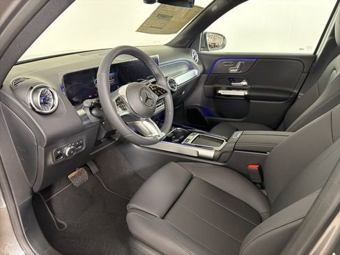 New 2026 Mercedes-Benz GLB 250 4MATIC image 10