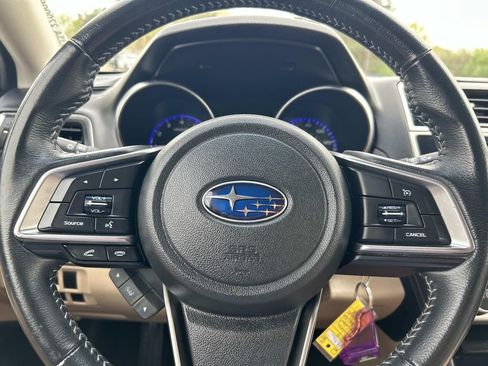 Used 2018 Subaru Outback 2.5i Premium image 25
