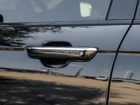 Used 2022 Jeep Grand Cherokee Overland image 54