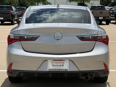 Used 2019 Acura ILX FWD image 5