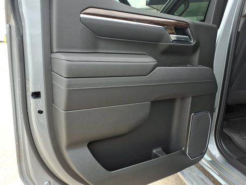New 2026 GMC Sierra 1500 SLE AWD/4WD image 16