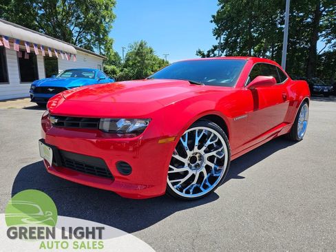 Used 2015 Chevrolet Camaro LS RWD image 1