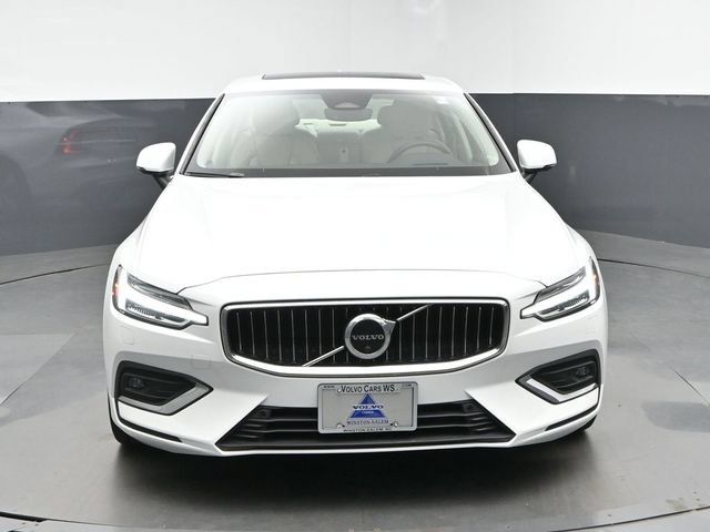 Used 2023 Volvo S60 B5 Ultimate w/ Climate Package FWD image 3