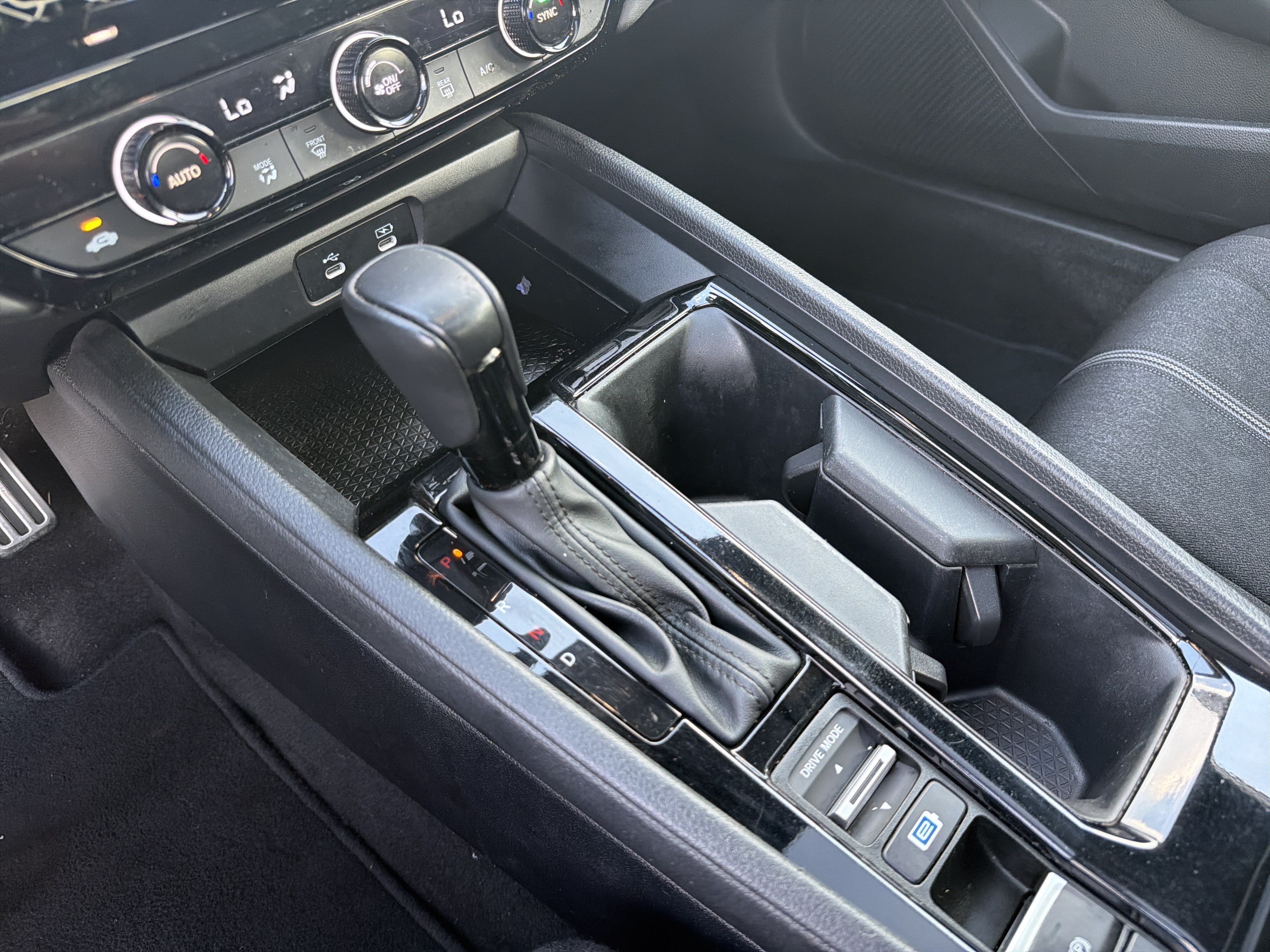 Used 2024 Honda Accord Sport image 25