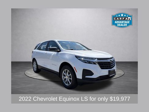 Used 2022 Chevrolet Equinox LS AWD/4WD image 1