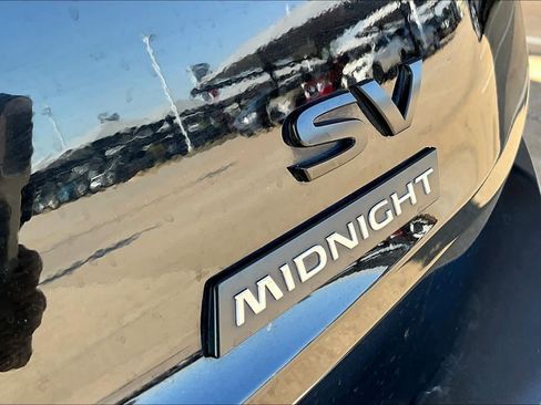 Used 2023 Nissan Rogue SV w/ SV Premium B Package image 10