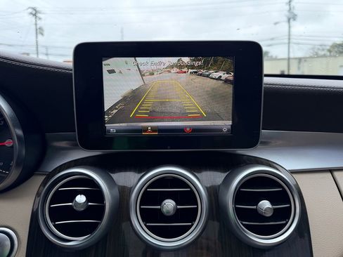 Used 2017 Mercedes-Benz C 300 Sport image 27