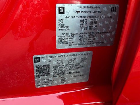 Used 2021 GMC Sierra 1500 AT4 w/ AT4 Premium Package image 16