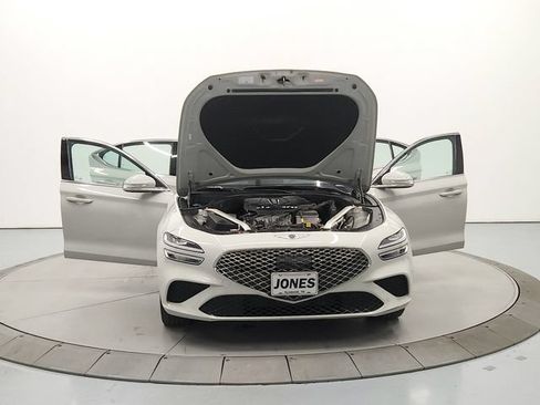 Used 2024 Genesis G70 2.5T AWD/4WD image 11