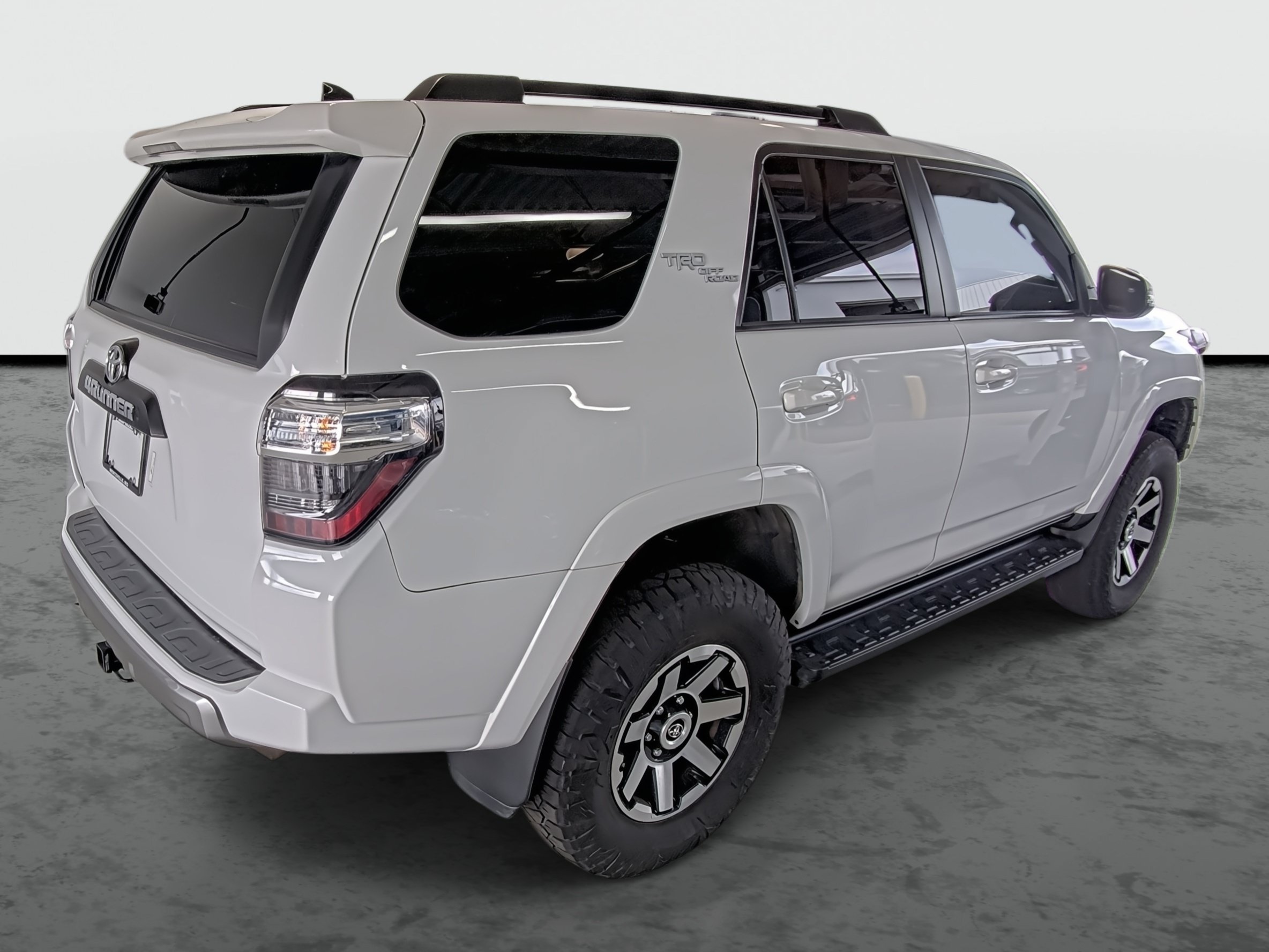 Used 2022 Toyota 4Runner TRD Off-Road Premium AWD/4WD image 4