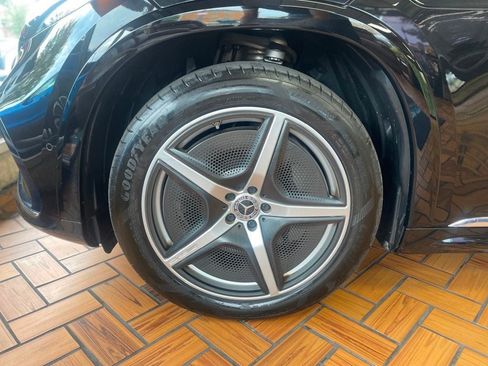 Used 2023 Mercedes-Benz EQS 580 4MATIC SUV image 17