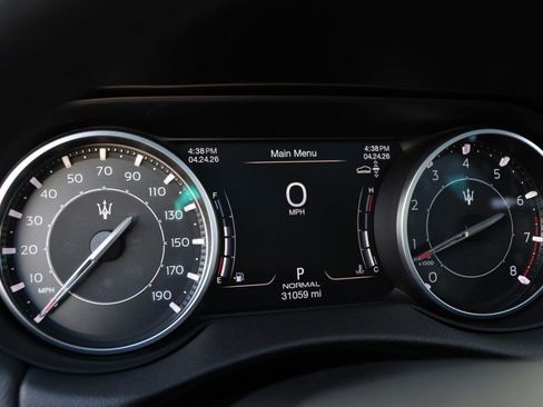 Used 2021 Maserati Levante S AWD/4WD image 45