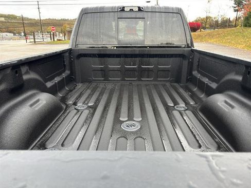 Used 2025 RAM 3500 Limited AWD/4WD image 18