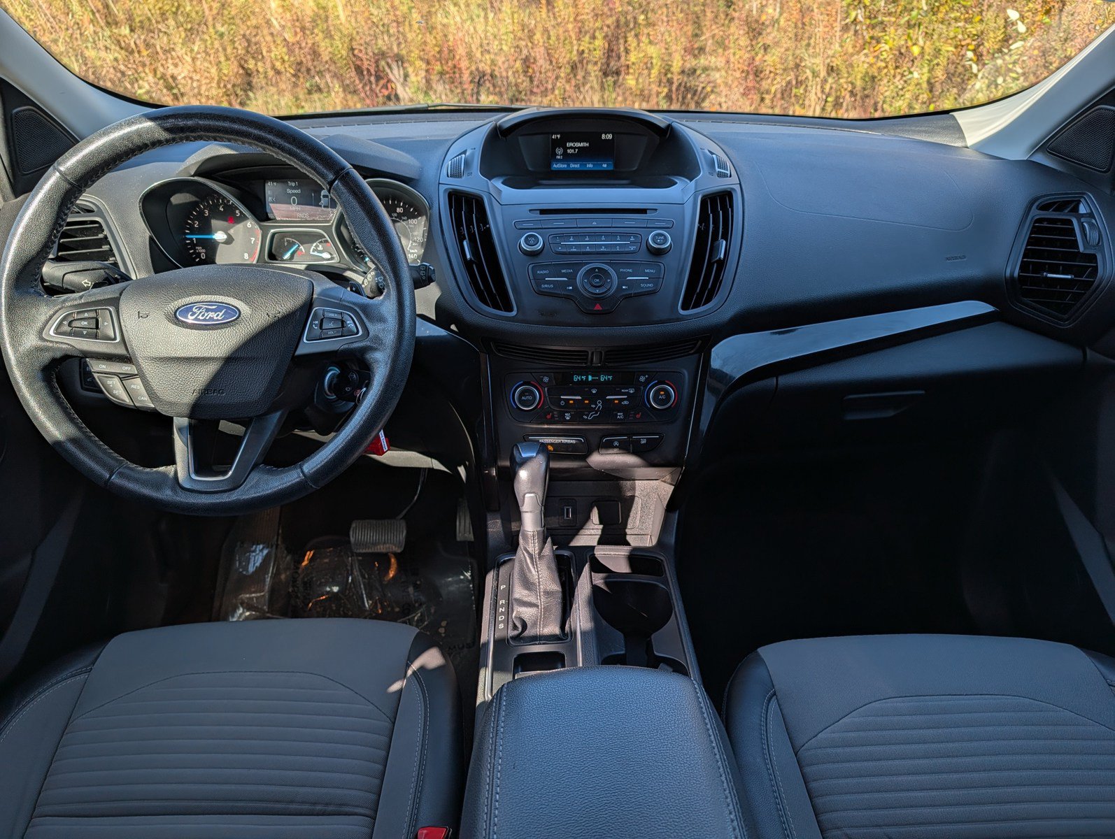 Used 2018 Ford Escape SE w/ SE Sport Appearance Package AWD/4WD image 10