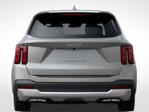 New 2026 Kia Sorento LX image 14